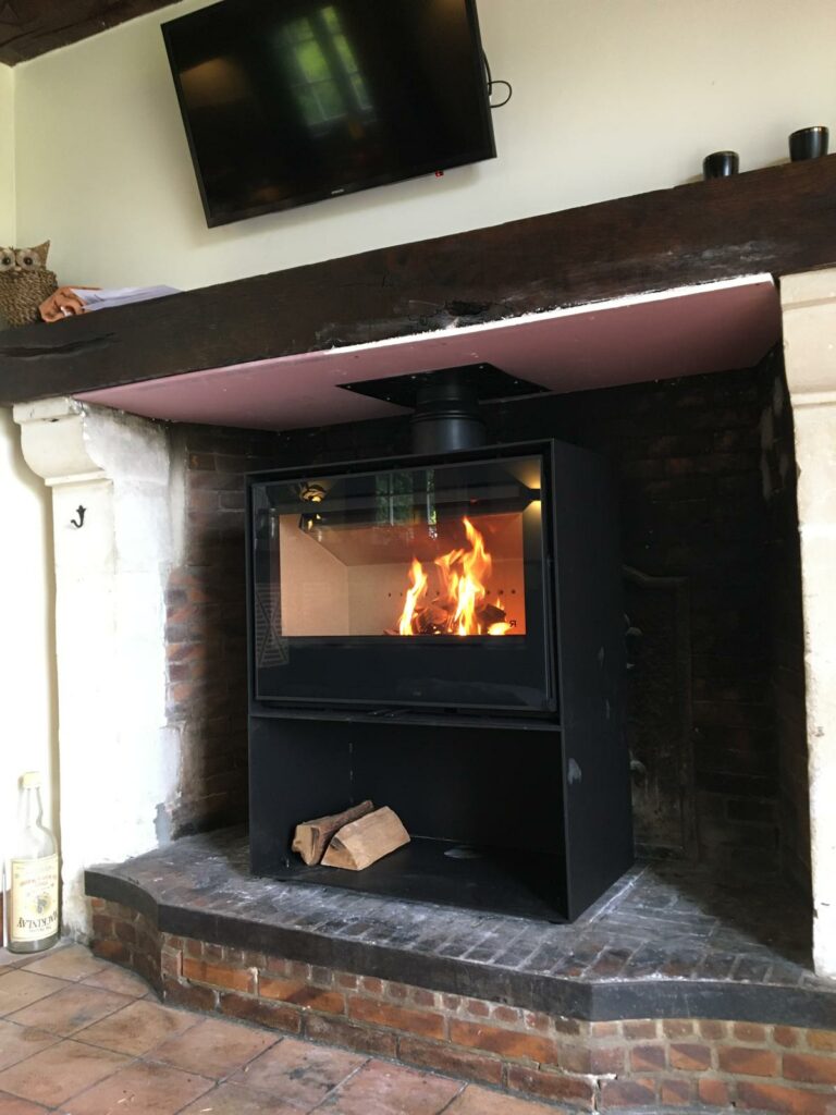 Interstoves Poele A Bois Le Havre PHOTO 2024 04 30 10 27 41